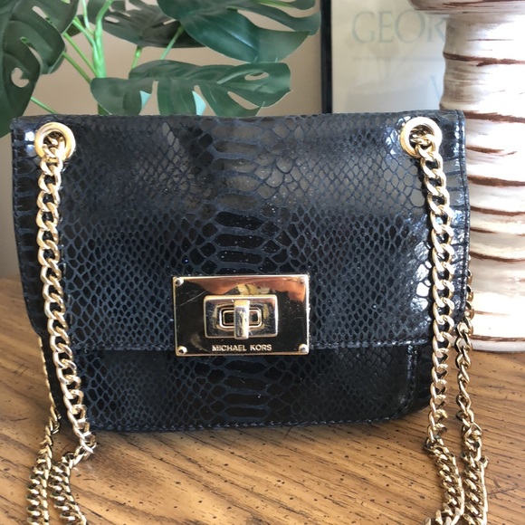 BEAUTIFUL Michael Kors Convertible Chain Strap Bag - Picture 4 of 15
